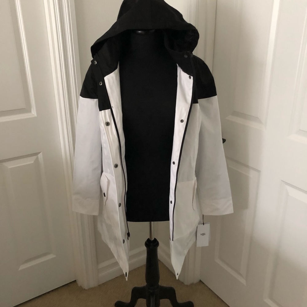 UGG Rain Trench